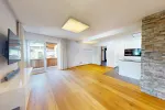 Duplex-Wohnung nahe dem Ortszentrum